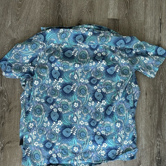 Patagonia Floral Button Down Shirt - Picture 3 of 3